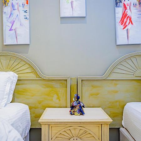 Ocean Villa Heights Бруфут Экстерьер фото