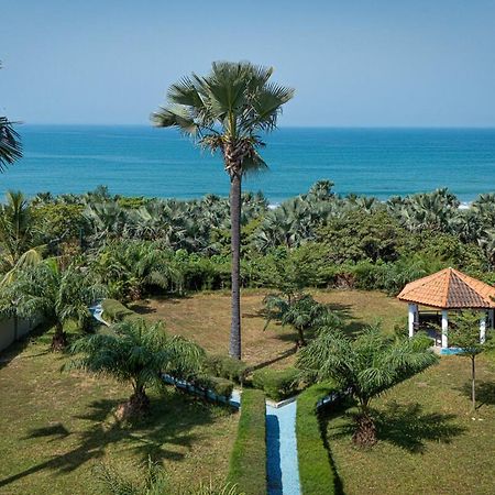 Ocean Villa Heights Бруфут Экстерьер фото