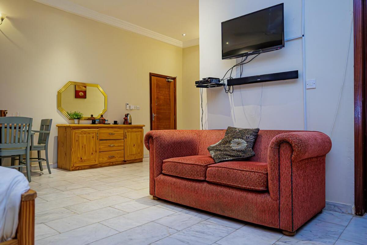 Ocean Villa Heights Бруфут Экстерьер фото