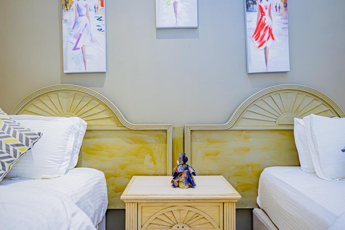 Ocean Villa Heights Бруфут Экстерьер фото