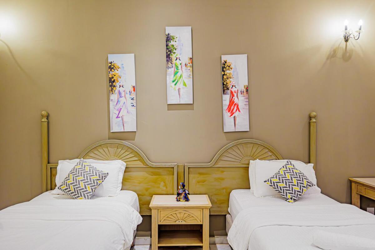 Ocean Villa Heights Бруфут Экстерьер фото