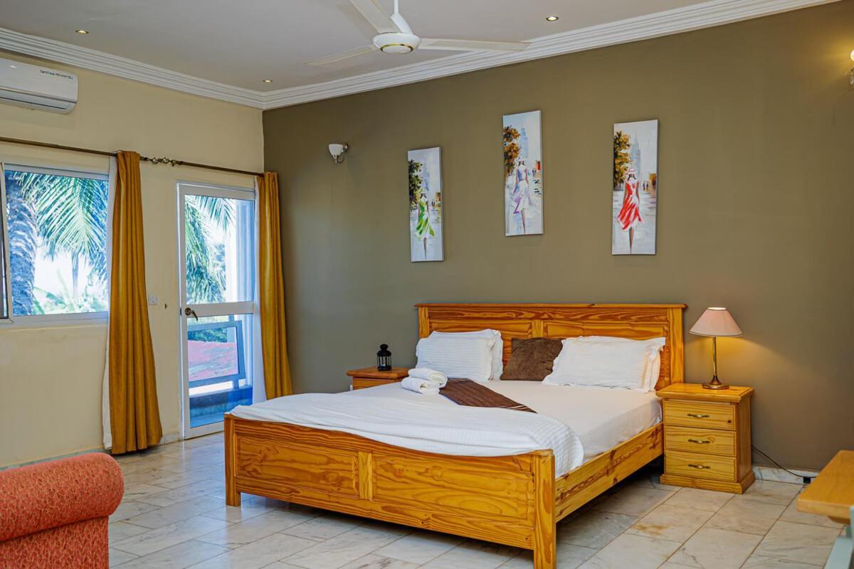Ocean Villa Heights Бруфут Экстерьер фото